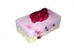 Schmandkuchen mit frischen schwarzen Johannesbeeren mit Lieferservice in Berlin  online Bestellung Geschenkversand liefern